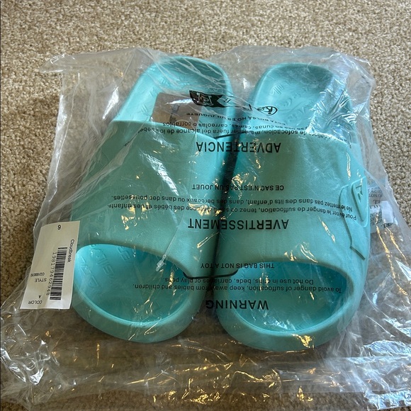 Quiksilver Aqua Slide Sandals - Picture 1 of 4